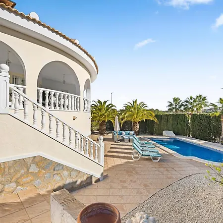 Quesada Villa