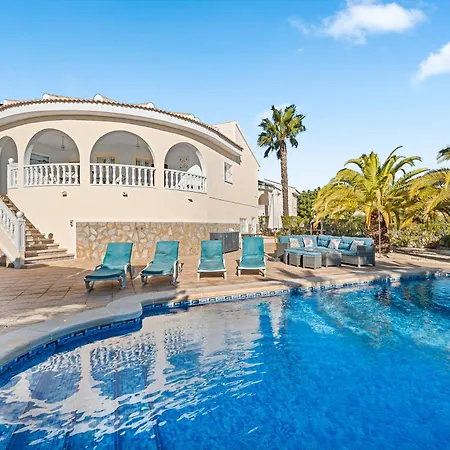 Villa Quesada *