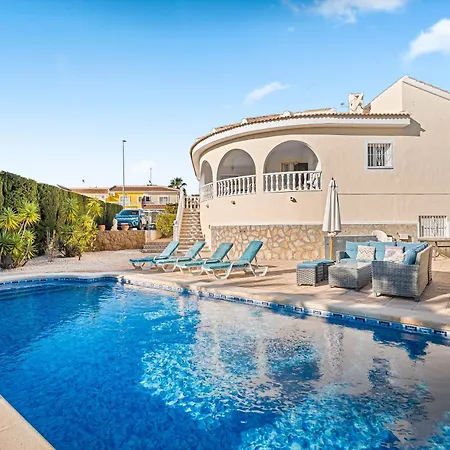 Quesada Villa